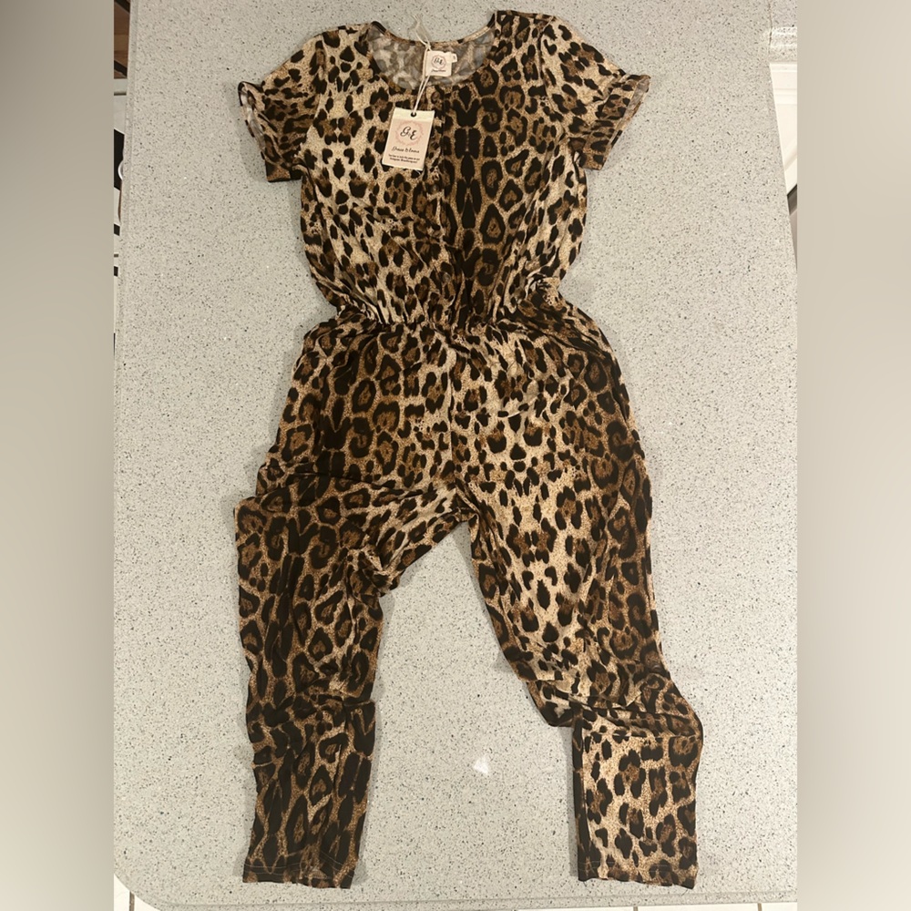Grace & Emma Boutique Leopard Print Jumpsuit Small NWT
